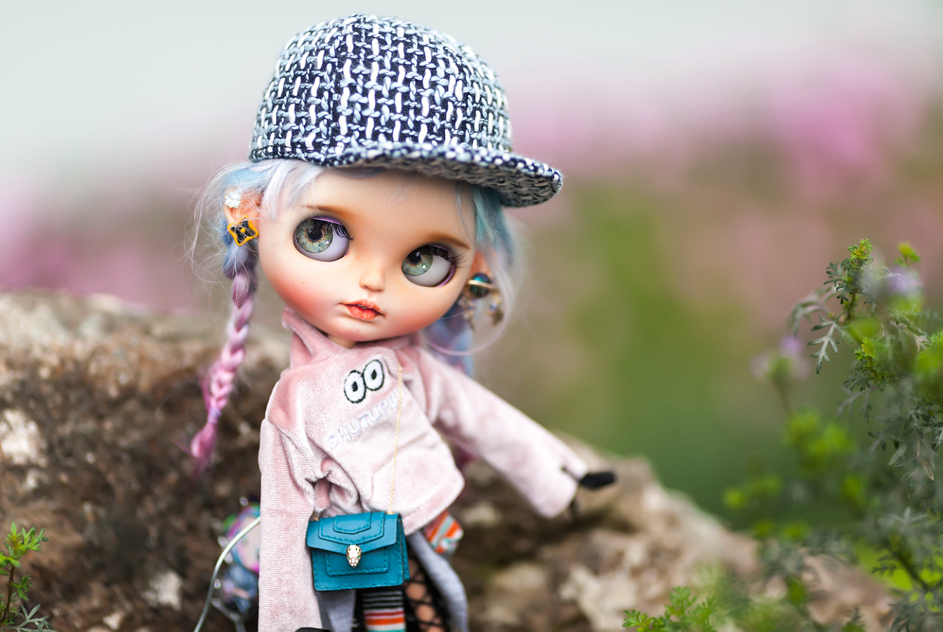 风靡欧美日本的小布娃娃blythe,有人喜欢却有人害怕