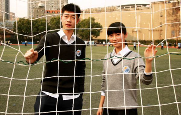 全国各地校服“美丑”大比拼 校服界“颜王”来啦！