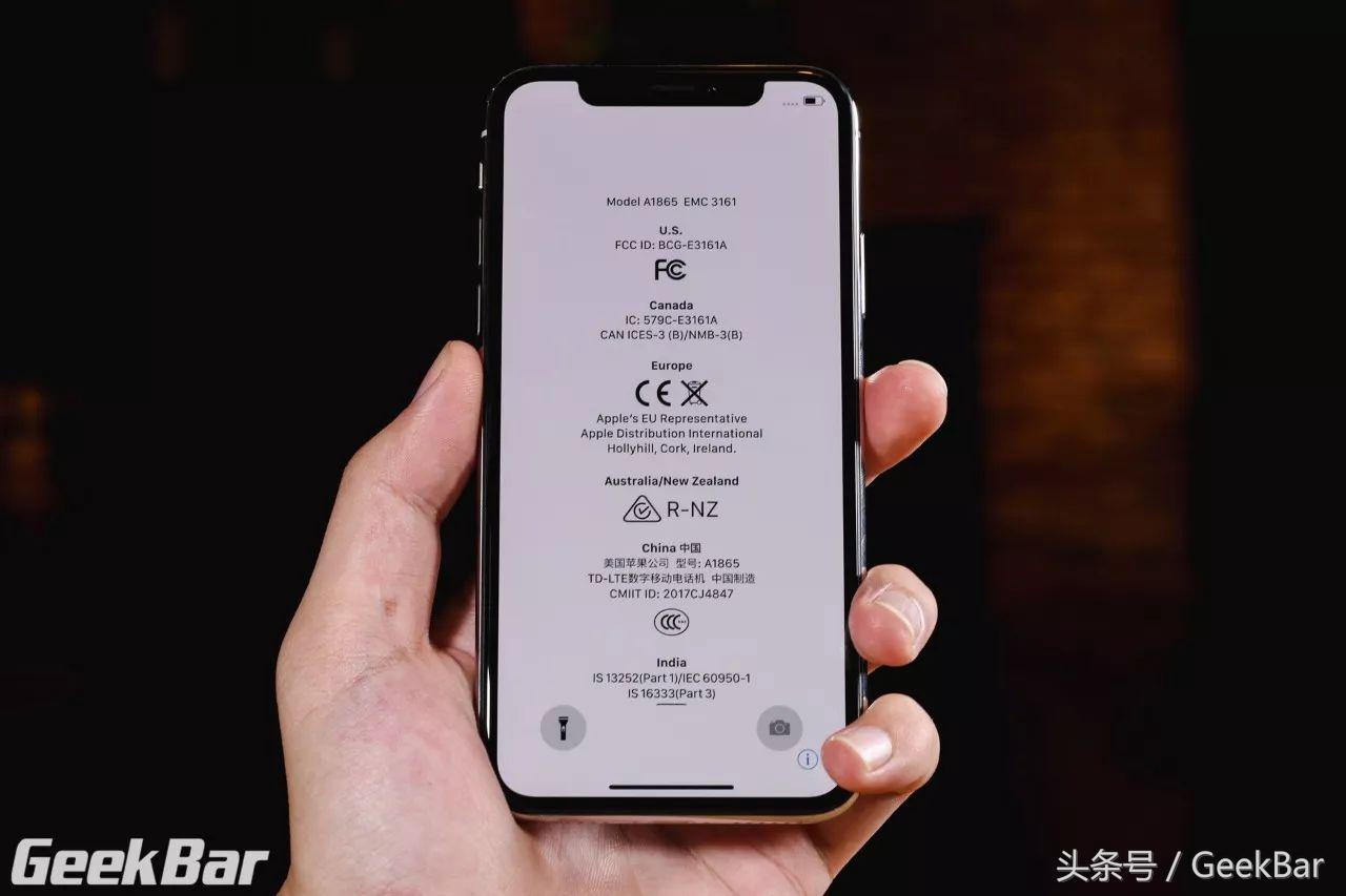 两块电池两块主板，拆开告诉你iPhone X为何凭啥卖到一万块！