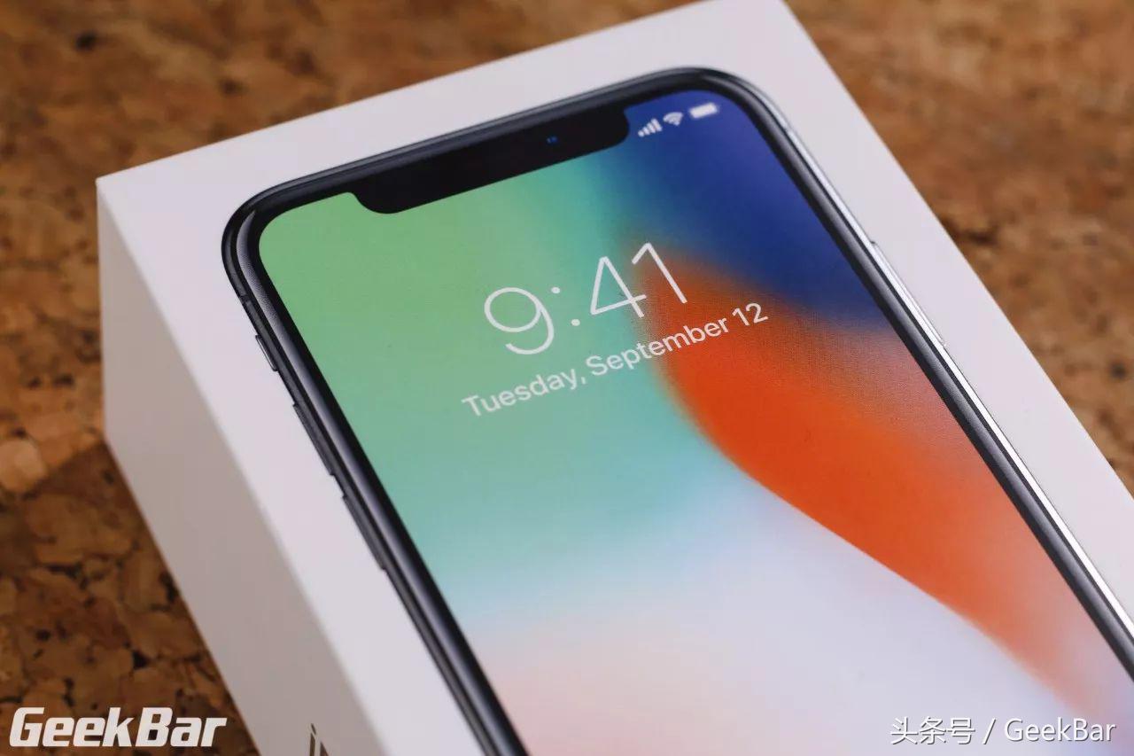 两块电池两块主板，拆开告诉你iPhone X为何凭啥卖到一万块！