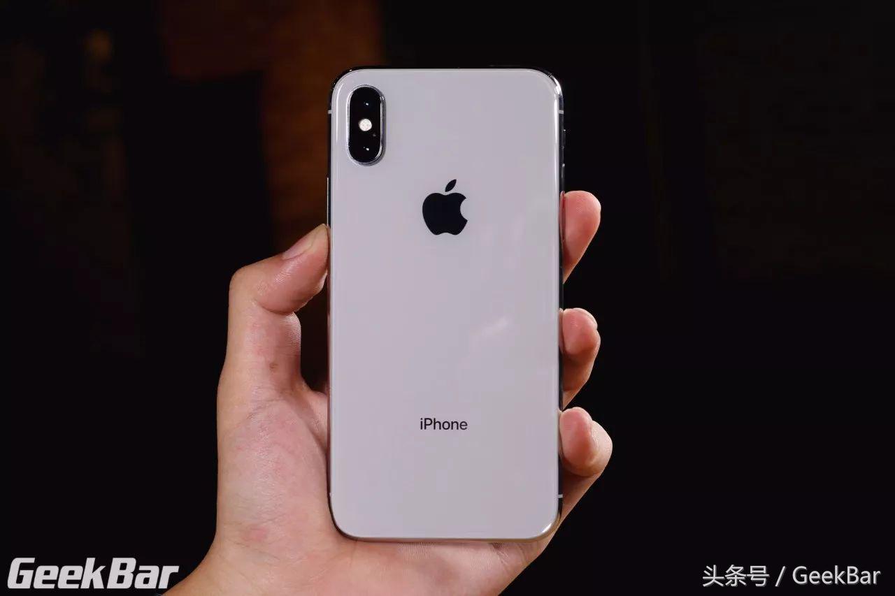 两块电池两块主板，拆开告诉你iPhone X为何凭啥卖到一万块！