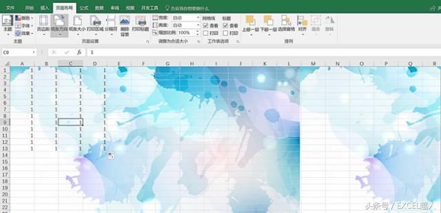 在excel中，如何设置漂亮的背景图？
