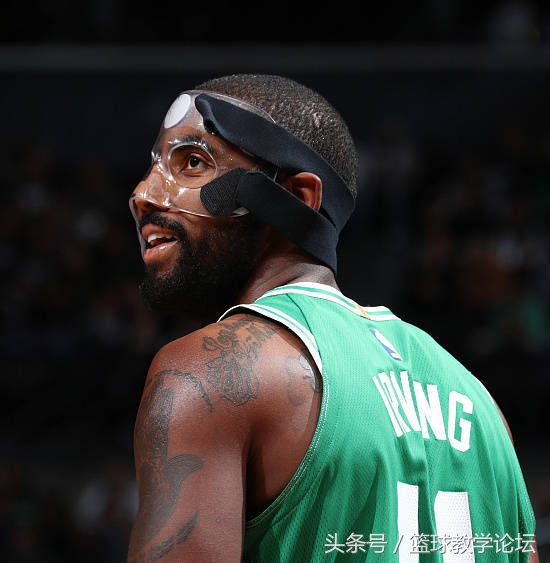 nba 欧文为什么带面具(欧文为何不戴黑色面具？当他说完原因连记者都笑了)