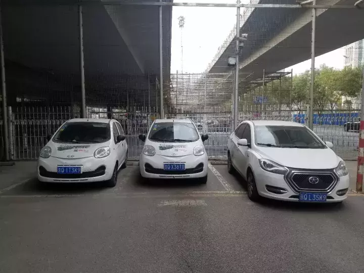 买不起车怎么办，共享汽车完全使用手册走你！