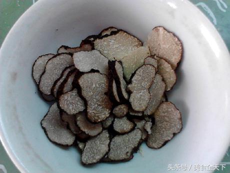 披萨怎么做好吃？方法在这里，这样的披萨回味无穷！