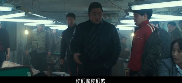 韩国又出了部十九禁，一个黑警的光明和温度！