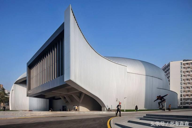 10所重点艺术院校2018年录取参考分数线