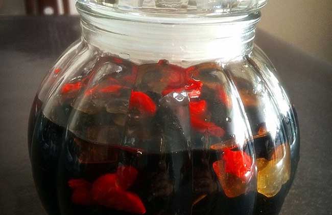 喝桑葚酒的功效与作用及制作方法，桑葚酒什么时候喝效果好
