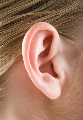 90%的人都会把这种耳朵当成招风耳，以为有福？大错特错！