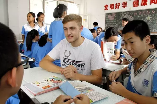 家长很容易忽略的身边名校：广外附属中学