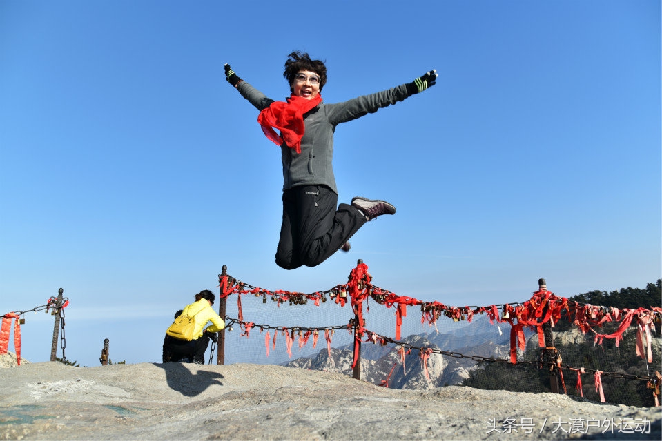 「精彩推荐」石家庄出发，徒步华山，环穿五峰（附华山游玩攻略）