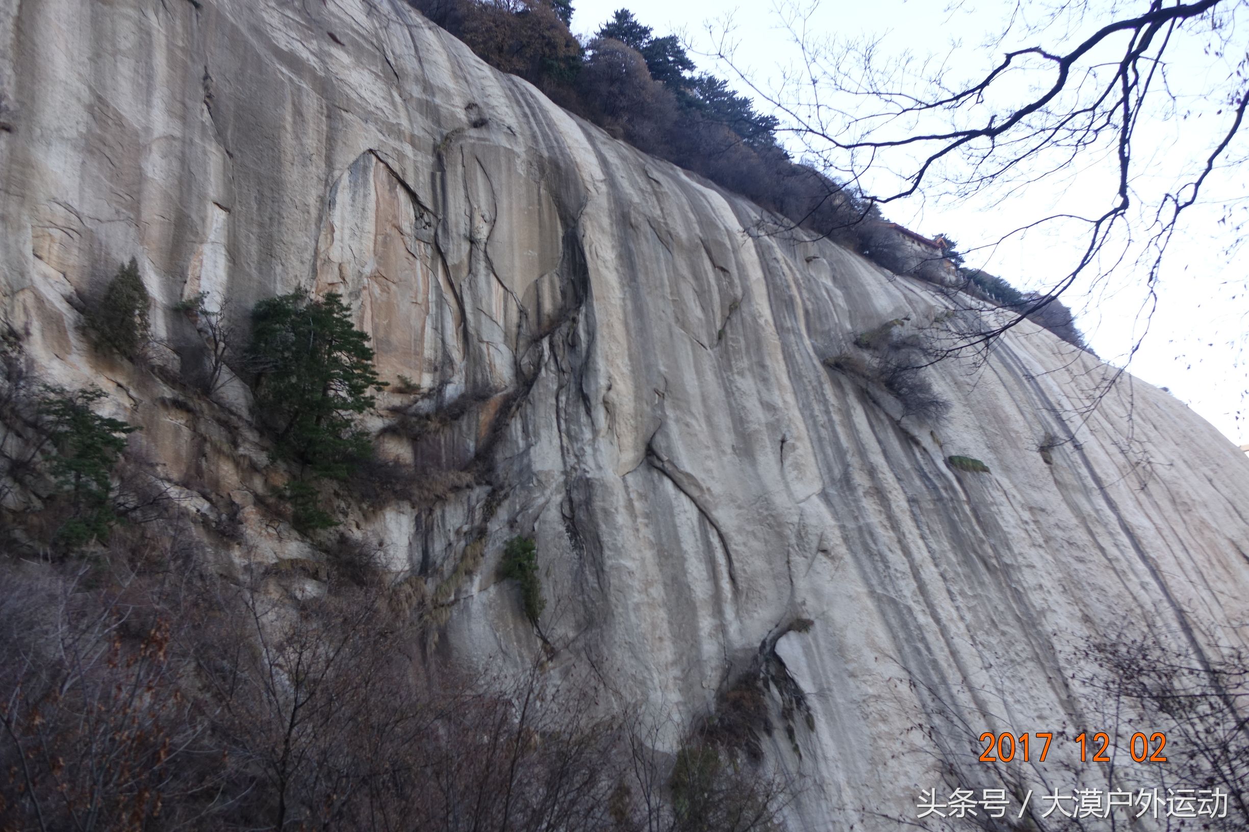 「精彩推荐」石家庄出发，徒步华山，环穿五峰（附华山游玩攻略）