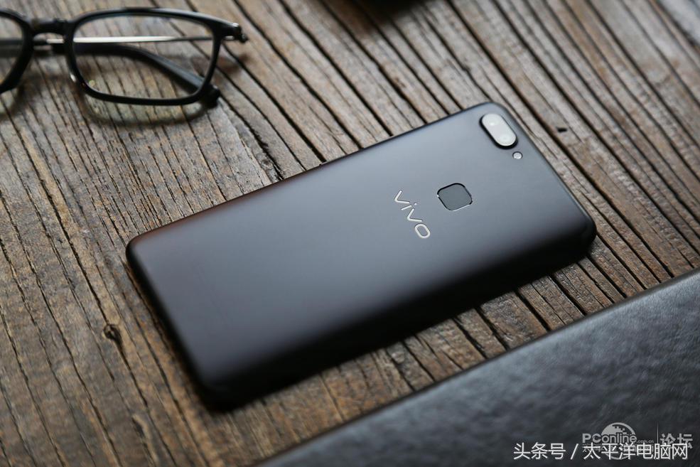 c\x20c\x20tv5(手掌乾坤，全方位解析vivo X20全面屏手机)