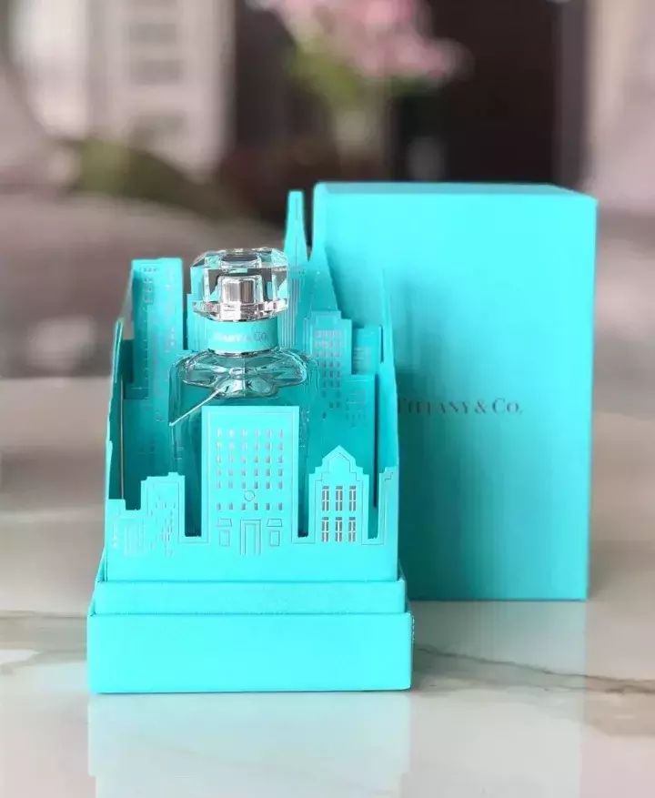 人情往来礼金表格（送礼送什么好）