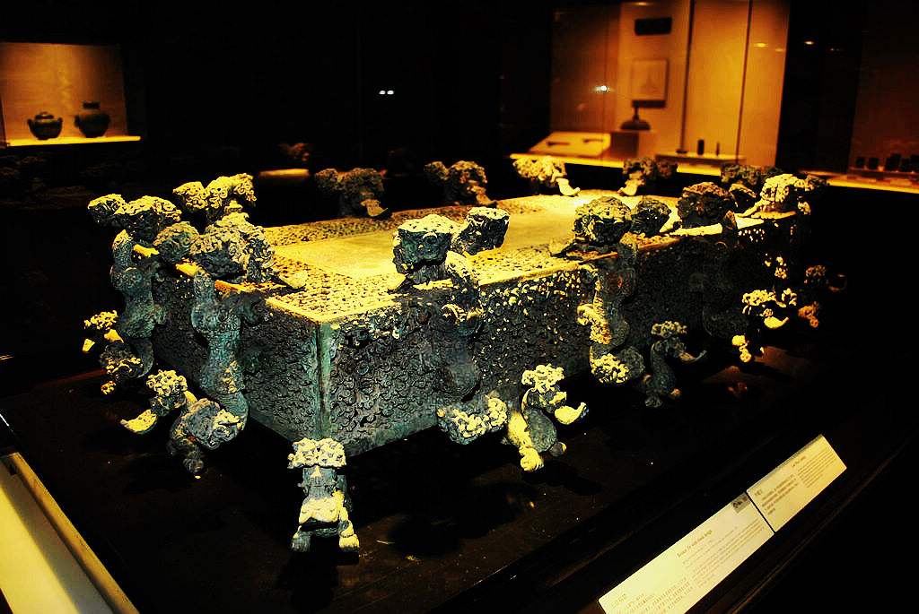 国宝云纹铜禁，中华智慧失蜡法，两千五百年前叹为观止的国家宝藏