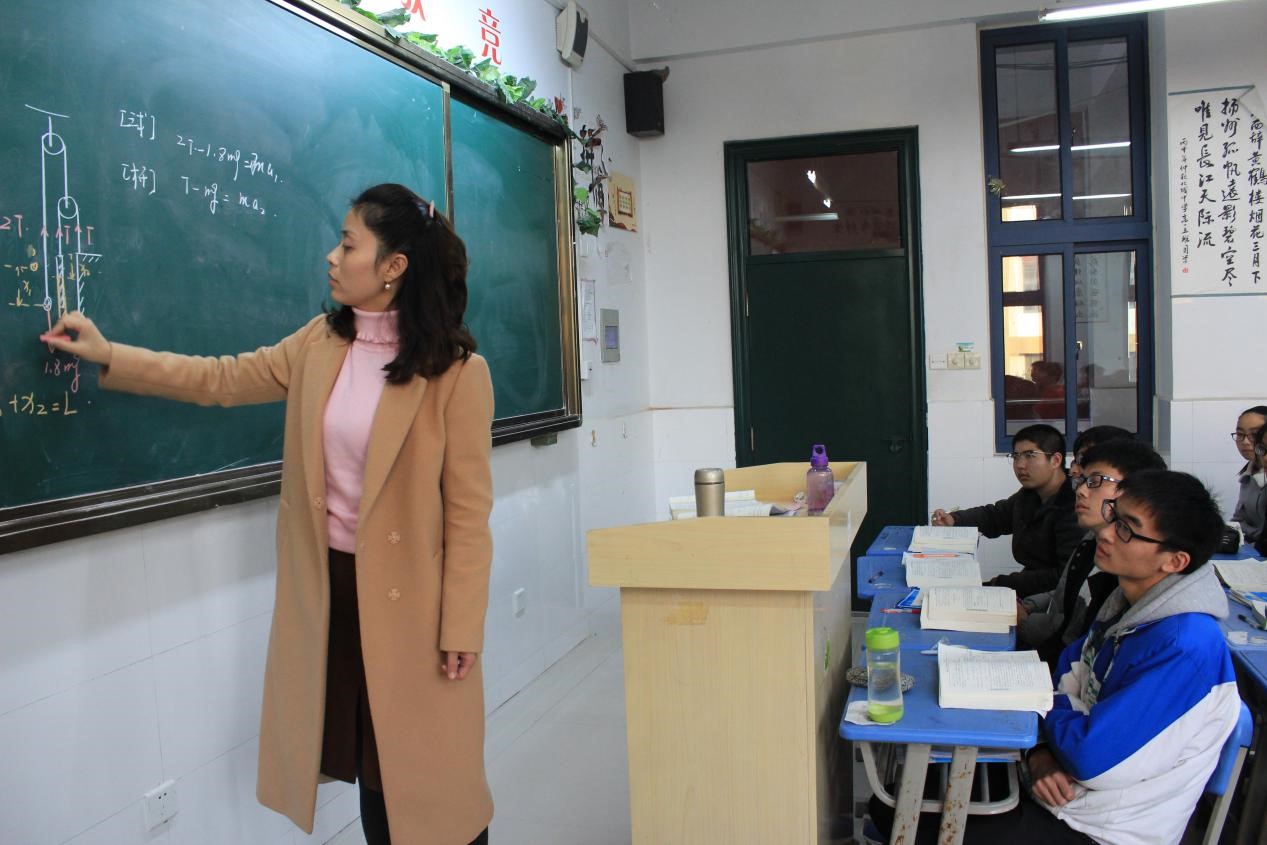 合肥北城中学在2017年市普通高级中学教育教学质量评价中再获佳绩