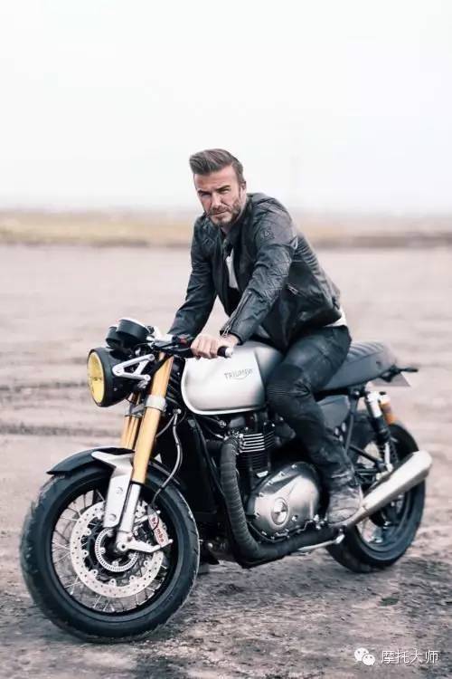 贝克汉姆一个集机车帅气纹身足球奶爸辣妹于一身的男