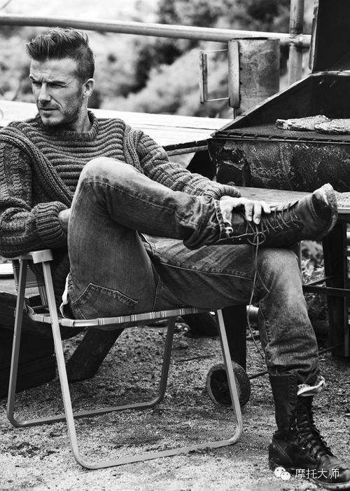 贝克汉姆一个集机车帅气纹身足球奶爸辣妹于一身的男