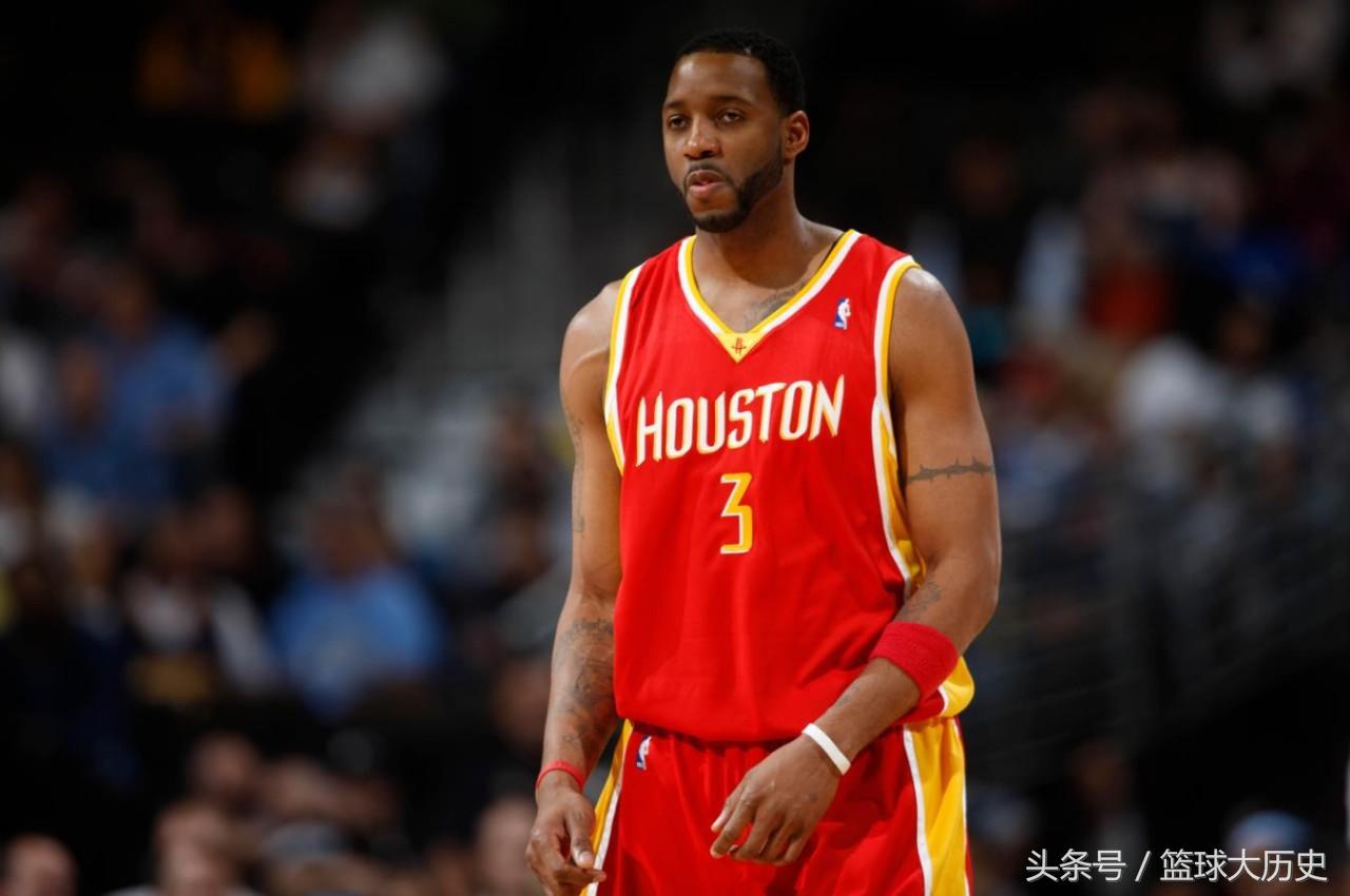 nba火箭为什么球衣号码(阿里扎抢走麦迪号码？麦迪当初为什么改穿3号！)