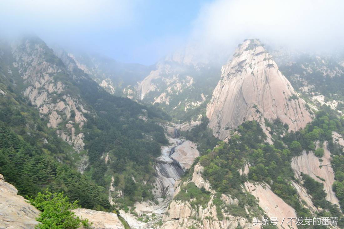 最详细的泰山旅游攻略，从乘车到登山路线均有介绍