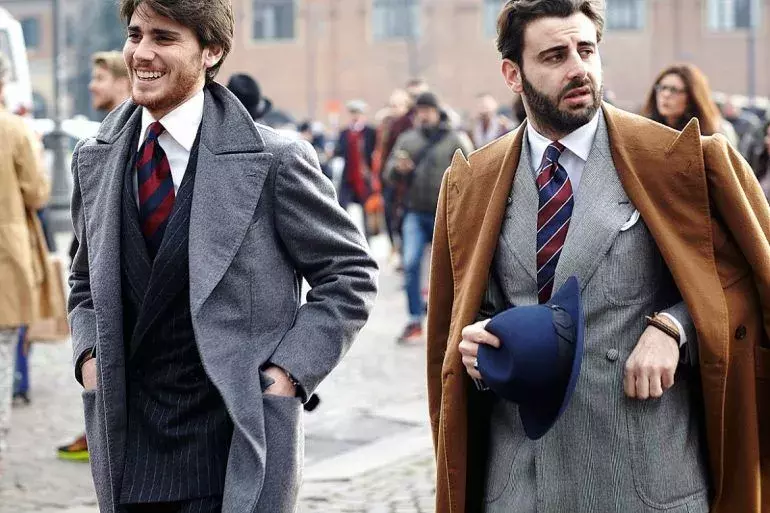 精英型男不用怕，「西装+外套」让你保暖时髦，又有绅士范