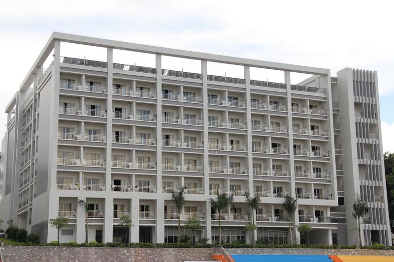 在广东读大专这些专业薪酬最高，这些学校最厉害啦，你知道嘛？