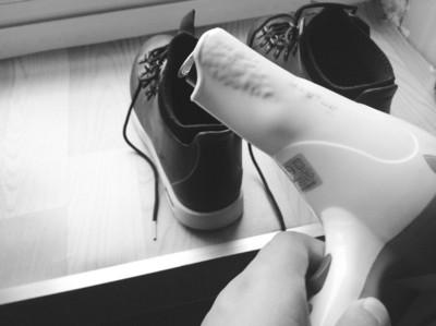 愁死人新鞋挤脚不能穿！让鞋子变大的妙招在这里