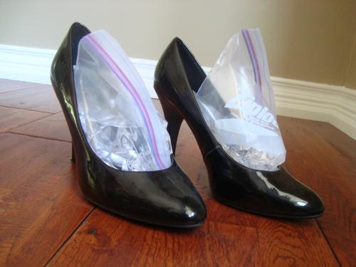 愁死人新鞋挤脚不能穿！让鞋子变大的妙招在这里