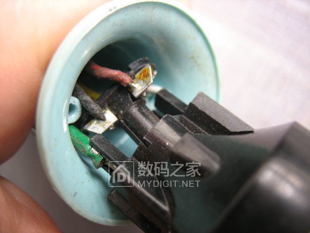 闲来无事，拆修早期美国原装的威乐焊台(Weller-EC1001)