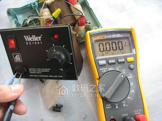 闲来无事，拆修早期美国原装的威乐焊台(Weller-EC1001)