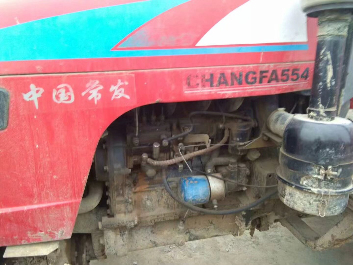 快過年了，車商也急了，二手農(nóng)機明碼標價，不知道有沒農(nóng)戶買這帳
