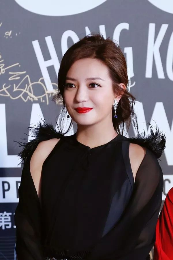 贾静雯靠什么"斩直男"?