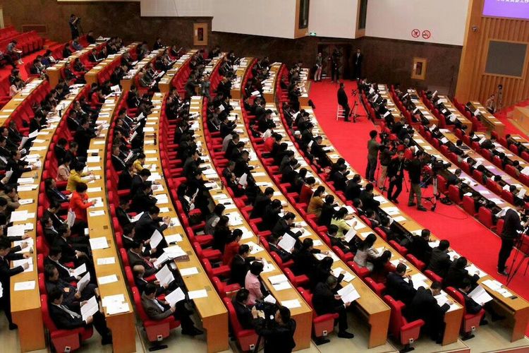 海南“两会”召开，6名律师当选新一届省人大代表和政协委员