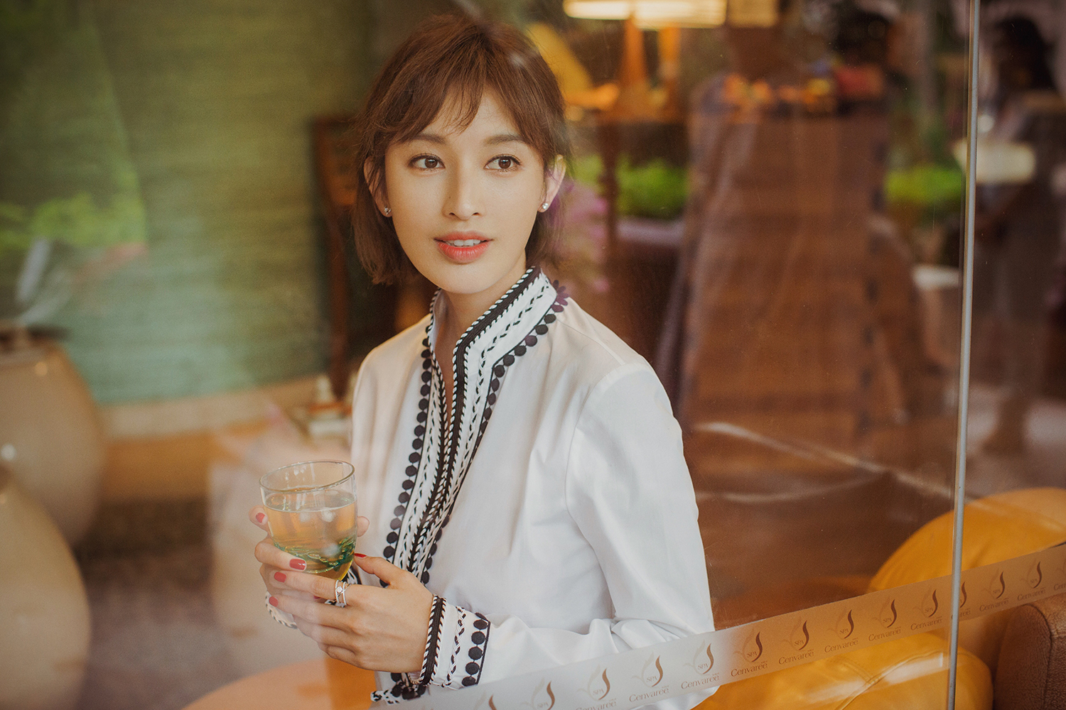 张俪的《大话红娘》表现引人注目，与王阳明分手后，喜欢上了韩国明星朱镇模。