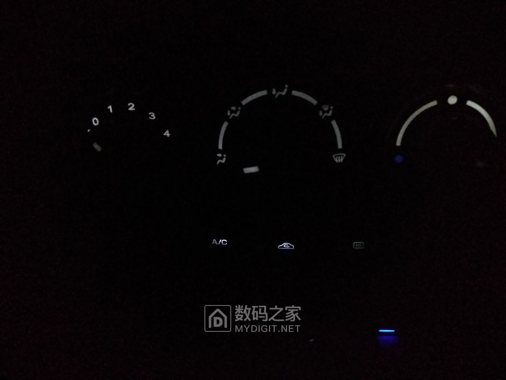 别克凯越2013款取硬币，修复导航并更换空调面板灯