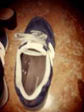 为什么鞋舌老是歪向一边? 实用3招, 教你固定鞋舌