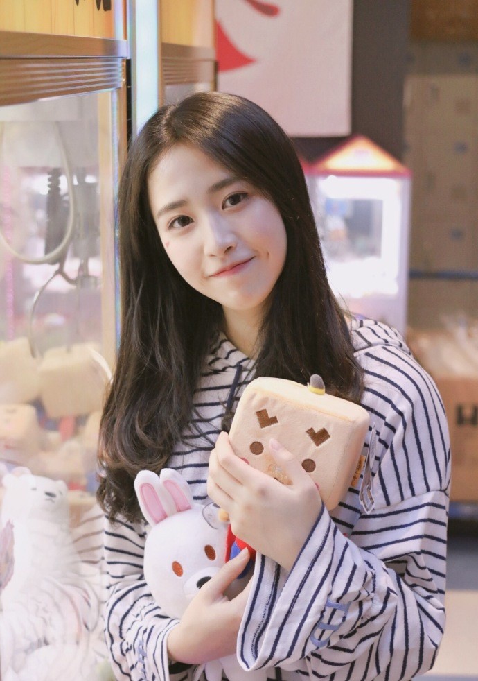 谁说网红都是见光死？别以偏概全，这些就是真的美！