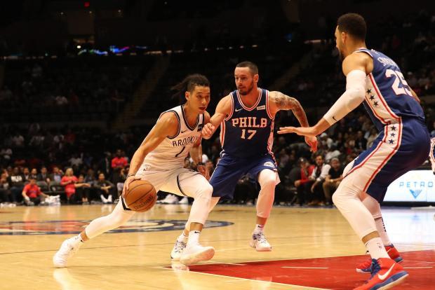 nba球星为什么要拜年(NBA球员雷迪克拜年不当语事件，林书豪如此做真值得我们深思！)