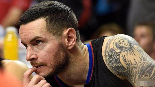 nba球星为什么要拜年(NBA球员雷迪克拜年不当语事件，林书豪如此做真值得我们深思！)