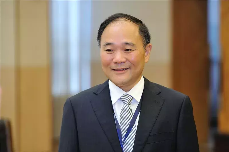 吉利斥资570亿入股戴姆勒，成其第一大股东，李书福回应收购传闻