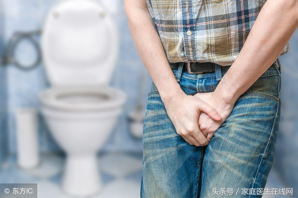 频繁尿意别忽视，长期憋尿伤身需警惕