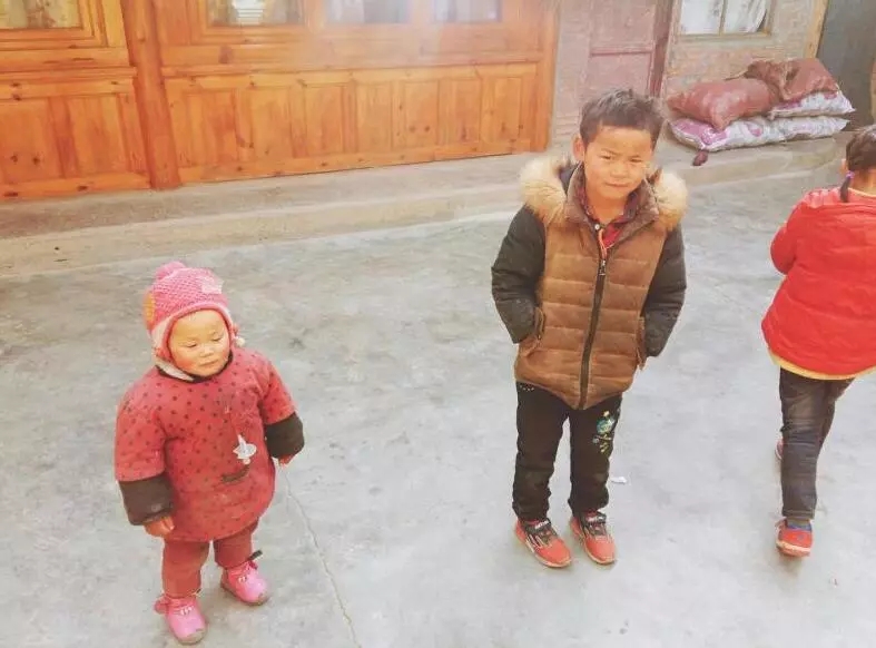 大学生还有寒假作业？还被感动了？这是怎么回事儿？