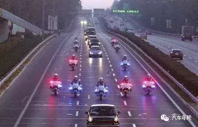 “豹子”号车牌不算牛在北京遇到这些车牌你要躲着走