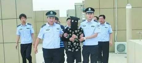 马上毕业，唐山的高三生你们还撕书吼楼吗？