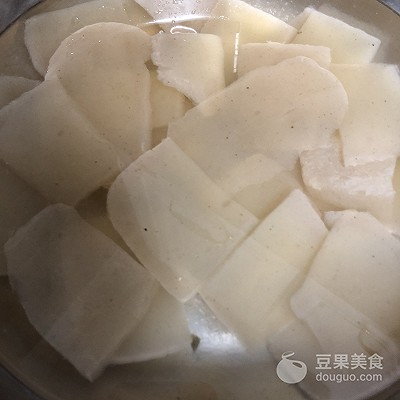 酸菜魚(yú)火鍋的做法,酸菜魚(yú)火鍋的做法家常