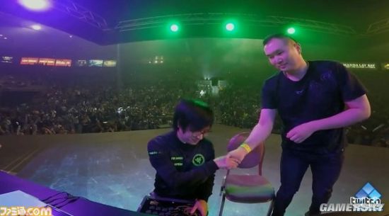 EVO 2016《街頭霸王5》大賽落幕 冠軍竟然還是他！