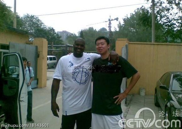 nba身高为什么没有199(NBA身高注水太严重. 布泽尔官方206实际身高可能不到2米)