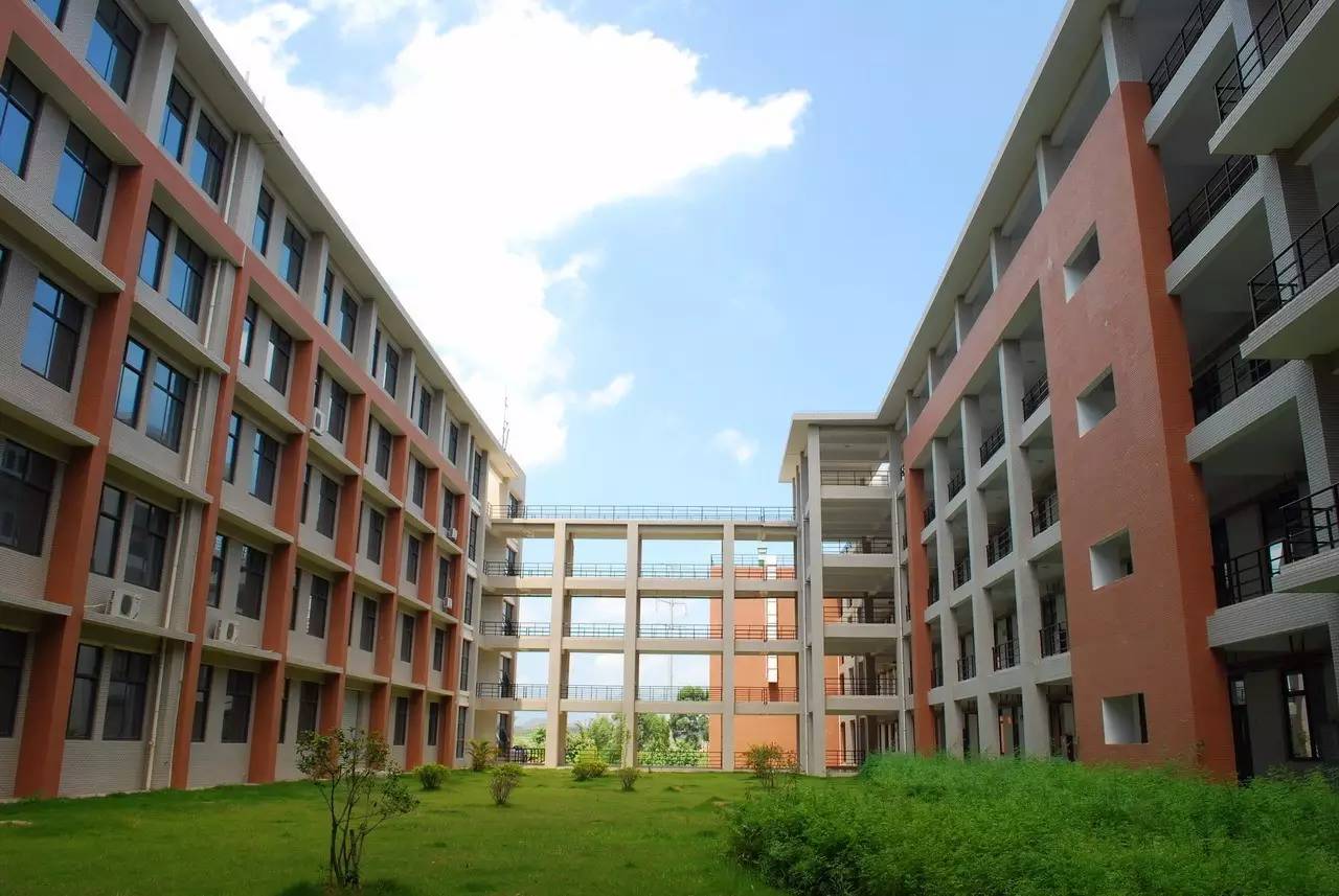 请你选！看看哪家是“2016市民最喜爱的厦门职业院校”