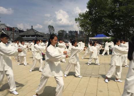 学太极逛古城 福泉打造太极养生圣地 附:福泉自驾路线