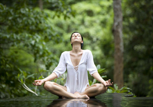 瑜伽常识 3种瑜伽动作治疗疾病